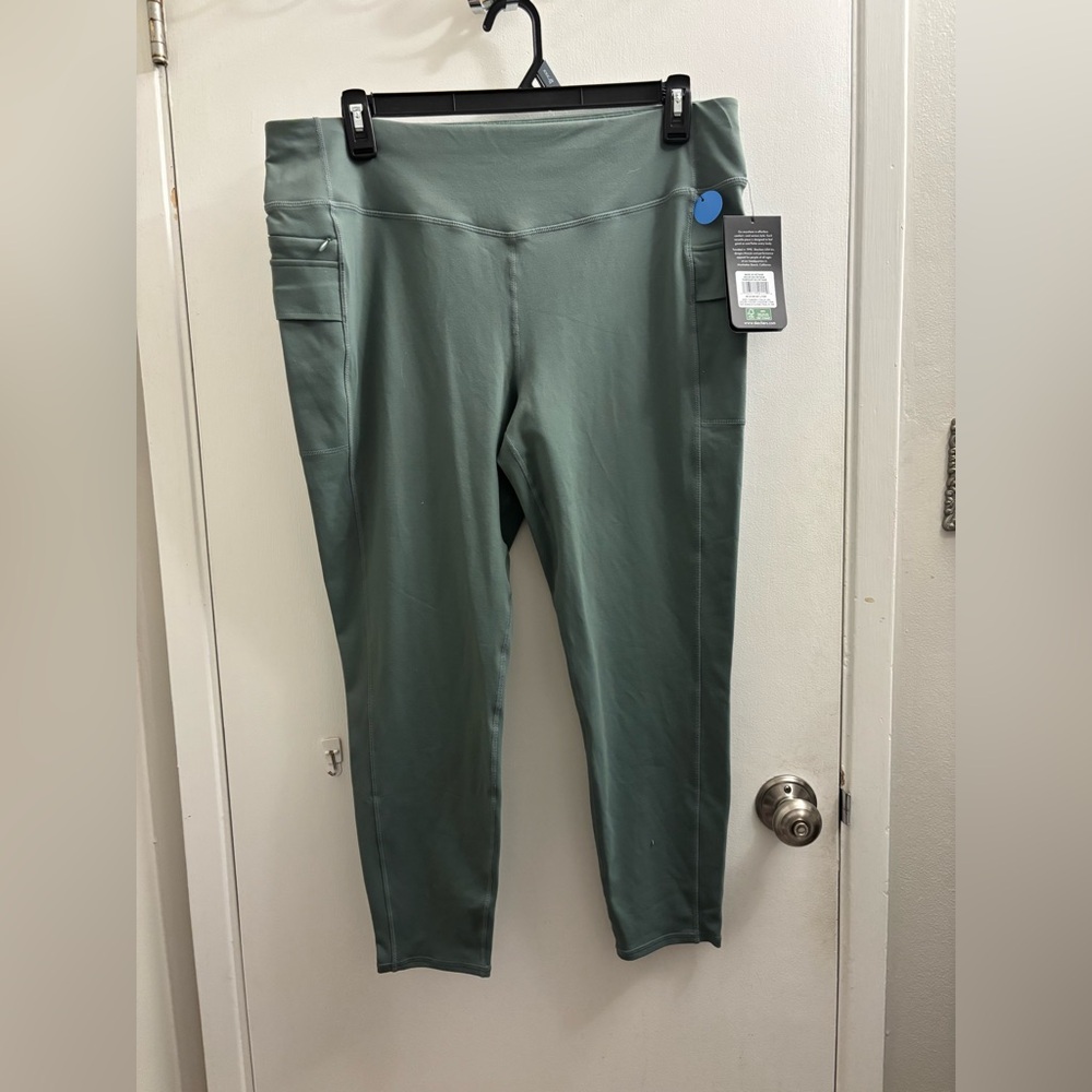 Skechers Women's Green Leggings